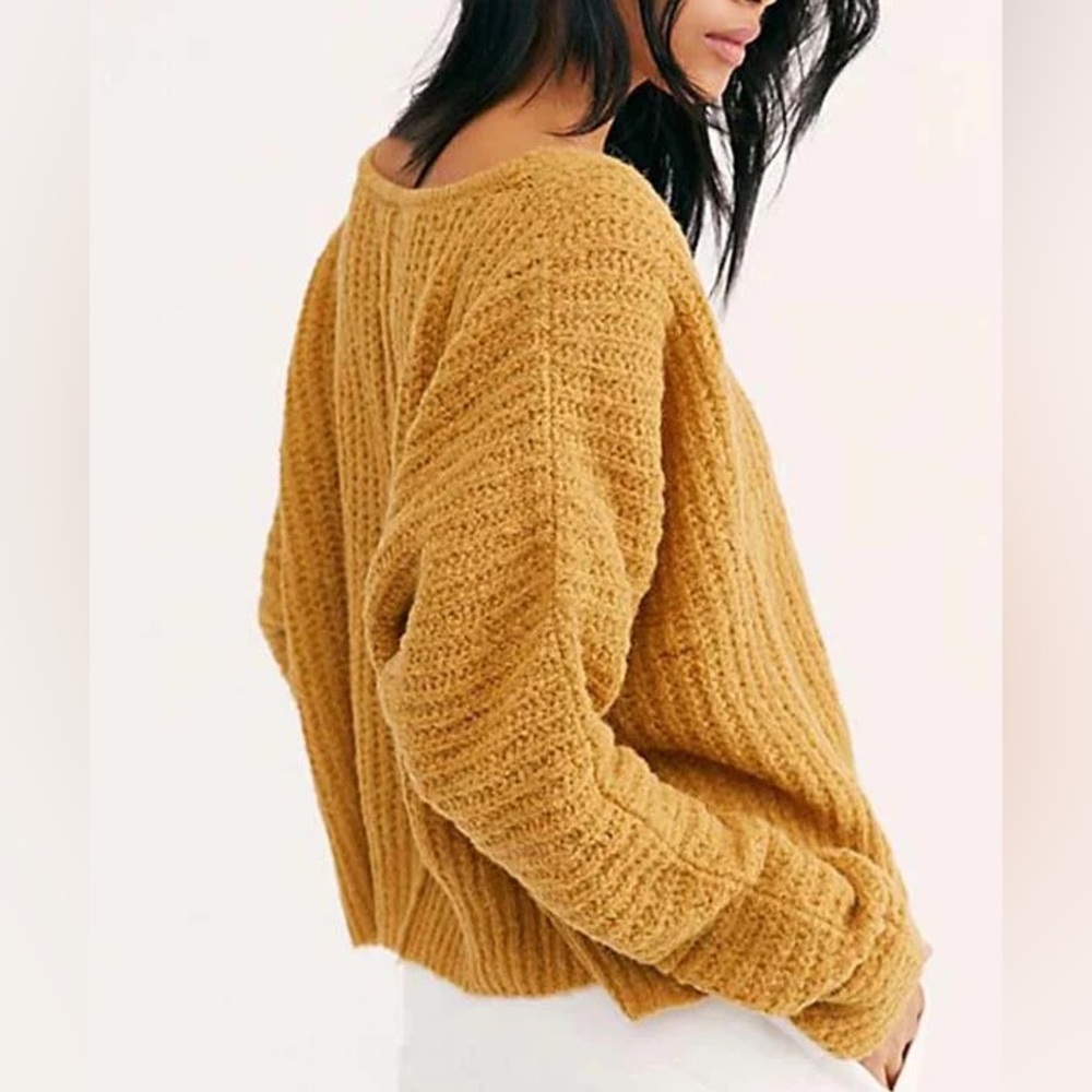 EUC free people moonbeam v-neck sweater - Picture 3 of 12
